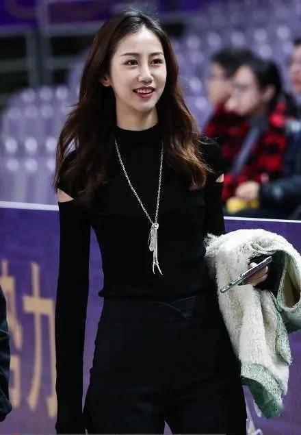 国产卡戴珊视频全集,时尚辣妈的华丽蜕变与生活揭秘